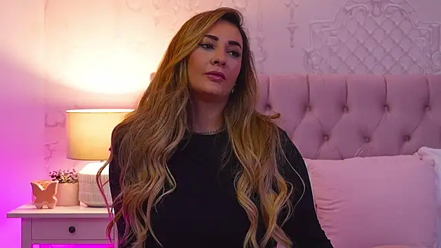 YaaraCollins online show from November 26, 7:26 pm