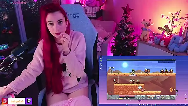 Snapshot of Indriya2x0 chatting on December 10, 8:49 pm Indriya2x0 online show from December 10, 8:49 pm