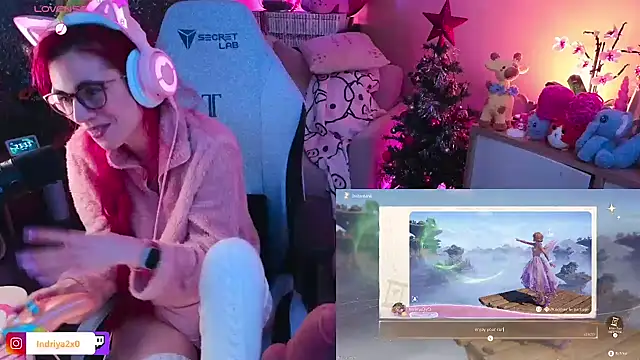 Snapshot of Indriya2x0 chatting on December 16, 10:34 pm Indriya2x0 online show from December 16, 10:34 pm