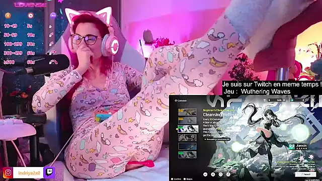 Snapshot of Indriya2x0 chatting on February 13, 11:37 pm Indriya2x0 online show from February 13, 11:37 pm