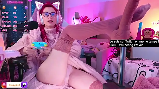 Snapshot of Indriya2x0 chatting on February 14, 10:58 pm Indriya2x0 online show from February 14, 10:58 pm