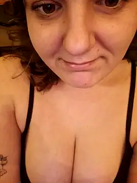 Snapshot of Cutegirlforyou chatting on February 11, 7:44 am Cutegirlforyou online show from February 11, 7:44 am