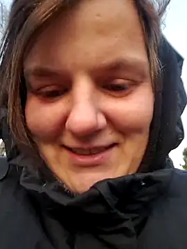 Snapshot of Cutegirlforyou chatting on November 22, 7:18 am Cutegirlforyou online show from November 22, 7:18 am