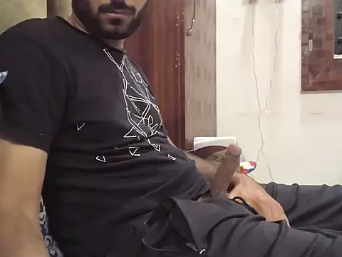 Snapshot of brownie_cake_cb chatting on October 16, 4:08 pm brownie cake cb online show from October 16, 4:08 pm