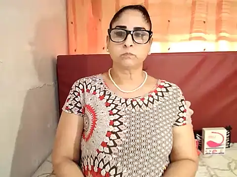 Snapshot of Indiankushy chatting on February 5, 4:22 pm Indiankushy online show from February 5, 4:22 pm