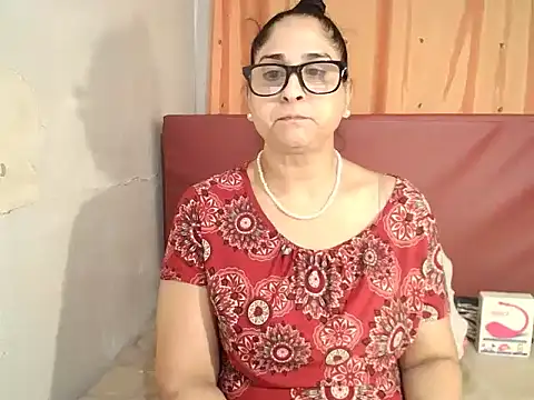 Snapshot of Indiankushy chatting on February 17, 4:46 pm Indiankushy online show from February 17, 4:46 pm