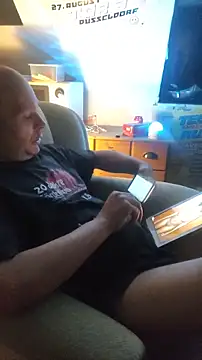 hardcap online show from November 11, 9:15 pm