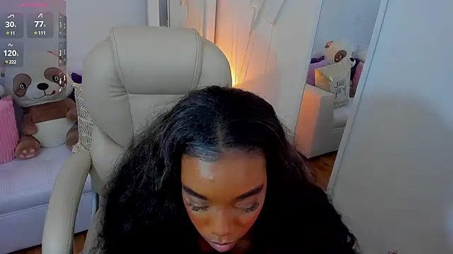 zobe love online show from January 18, 3:20 am