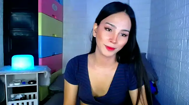 urnaughtydolly69 online show from December 21, 1:42 pm