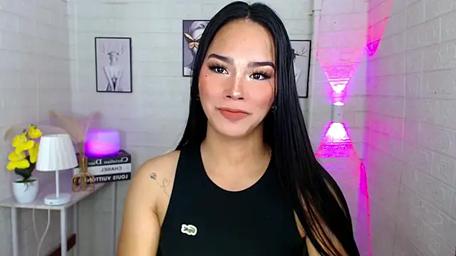 urnaughtydolly69 online show from September 16, 6:09 pm