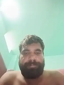 Snapshot of Dogol1990 chatting on July 6, 4:31 am Dogol1990 online show from July 6, 4:31 am