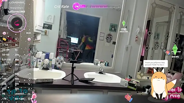 Snapshot of lolabunny9 chatting on December 2, 3:25 pm lolabunny9 online show from December 2, 3:25 pm