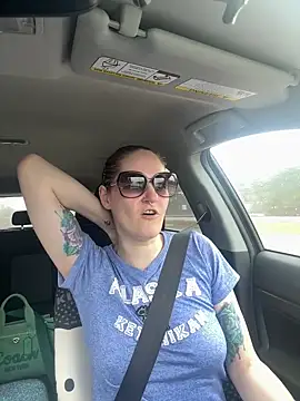 Snapshot of lolabunny9 chatting on February 27, 4:51 pm lolabunny9 online show from February 27, 4:51 pm