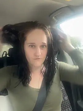 Snapshot of lolabunny9 chatting on March 12, 5:52 pm lolabunny9 online show from March 12, 5:52 pm