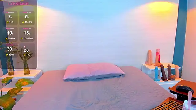 bunny bicht online show from March 4, 9:43 pm