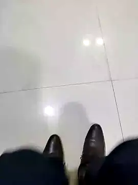 Snapshot of GUJJU_GUJARATI chatting on December 19, 10:34 am GUJJU GUJARATI online show from December 19, 10:34 am