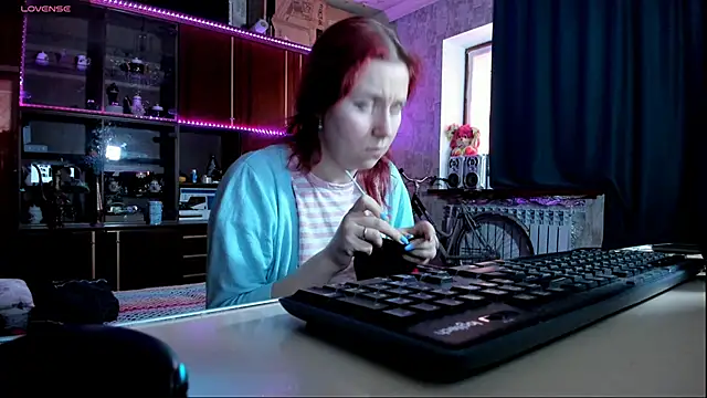 pa1e pr1ncess online show from February 18, 9:32 am