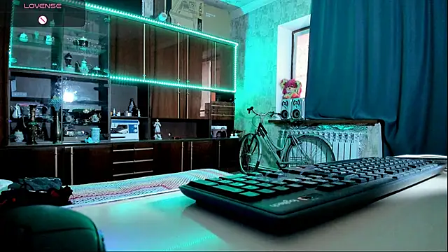 pa1e pr1ncess online show from February 19, 5:27 am