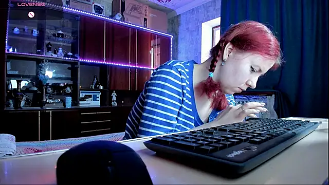 pa1e pr1ncess online show from March 9, 6:39 am