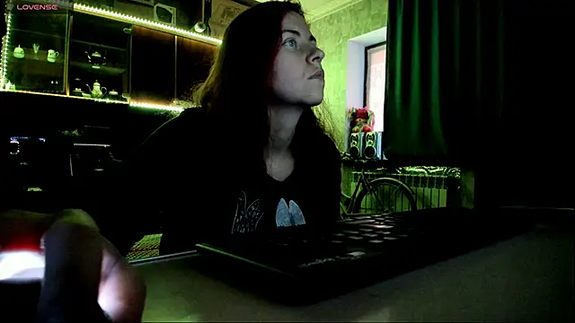 pa1e pr1ncess online show from March 19, 2:02 pm