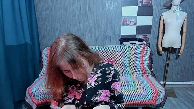 pa1e pr1ncess online show from November 12, 9:32 am