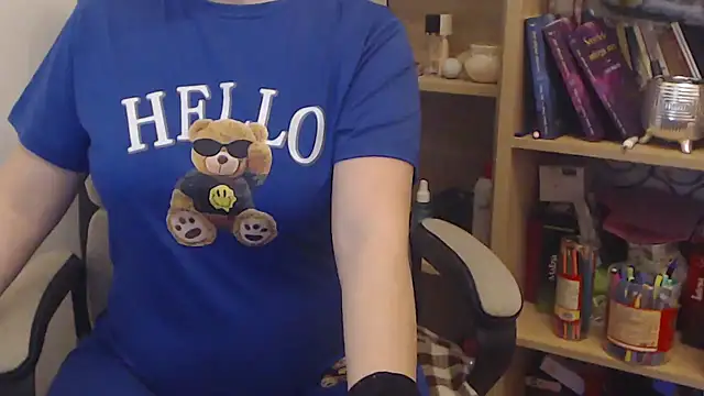 Snapshot of Aliss_Hottie chatting on March 19, 12:56 pm Aliss Hottie online show from March 19, 12:56 pm