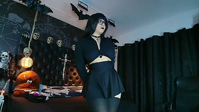 Snapshot of AlexHoe_ chatting on April 2, 6:16 pm AlexHoe online show from April 2, 6:16 pm