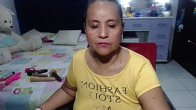 pervert mommy  online show from April 16, 9:32 am