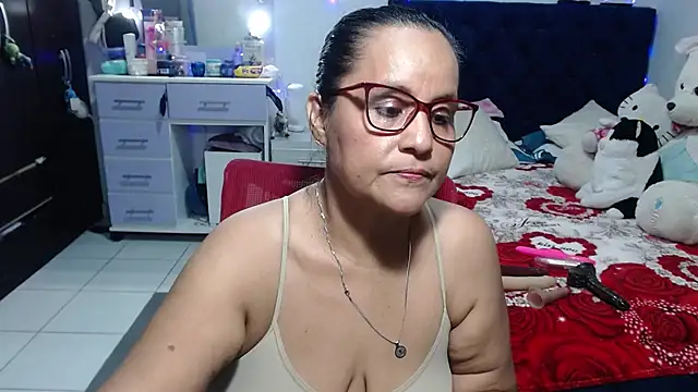 pervert mommy  online show from May 25, 9:37 am