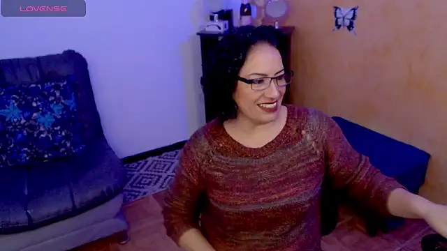 Snapshot of scarlet_wet chatting on December 26, 11:46 pm scarlet wet online show from December 26, 11:46 pm