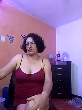 Snapshot of scarlet_wet chatting on February 27, 4:09 am scarlet wet online show from February 27, 4:09 am