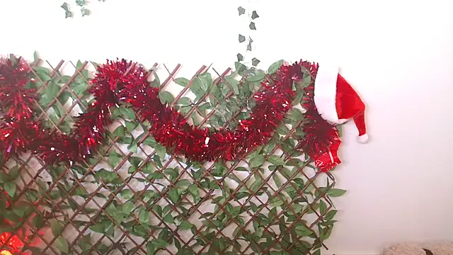 Black Monster Tits online show from December 22, 6:49 pm