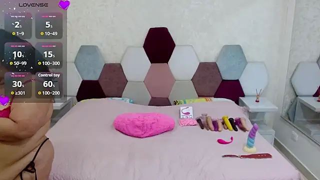 angel blue online show from September 26, 3:05 pm