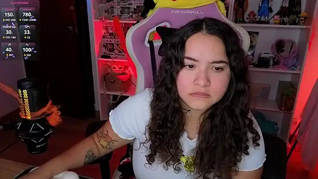 Snapshot of Sweet_sully__ chatting on October 26, 9:26 am Sweet sully   online show from October 26, 9:26 am