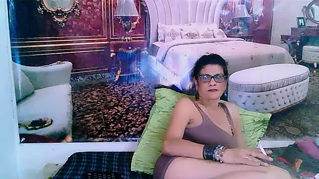 IndianAllure online show from January 31, 8:54 am