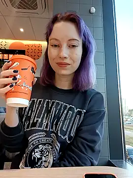 Frost foxy online show from December 13, 7:36 am