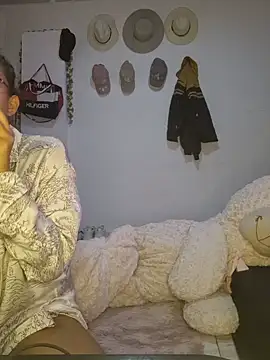 DAELAA online show from March 1, 12:50 am