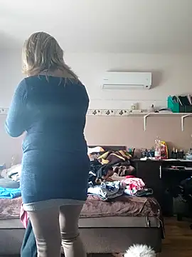 Elza01 online show from October 12, 8:46 am