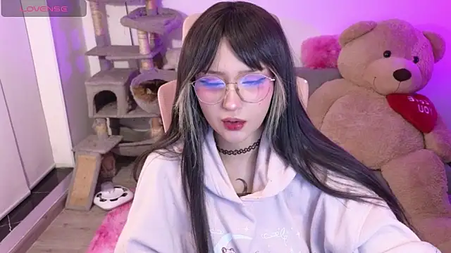 KuroChan420 online show from February 20, 3:25 am