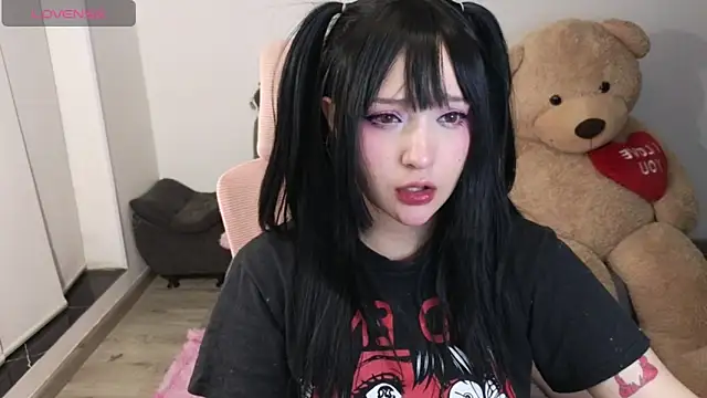 KuroChan420 online show from April 8, 2:00 am