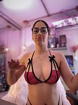 Zoe Bae online show from November 19, 5:13 pm