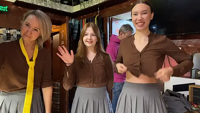 dirtypub online show from December 15, 11:45 am