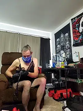 Snapshot of jjdirty6996 chatting on January 1, 5:55 pm jjdirty6996 online show from January 1, 5:55 pm