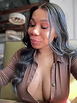 Belle    online show from February 21, 5:42 pm