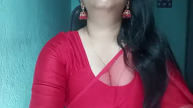 Snapshot of YourModhu chatting on April 12, 5:29 pm YourModhu online show from April 12, 5:29 pm