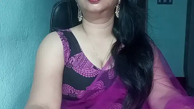 Snapshot of YourModhu chatting on May 15, 5:42 pm YourModhu online show from May 15, 5:42 pm