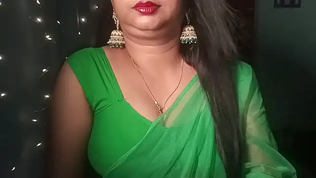 Snapshot of YourModhu chatting on July 8, 8:41 am YourModhu online show from July 8, 8:41 am