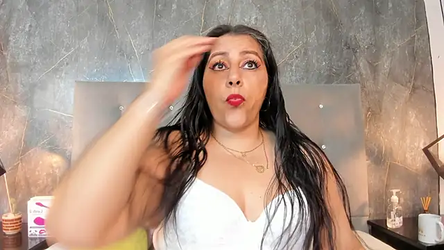 SexxyPamela online show from February 4, 7:31 pm