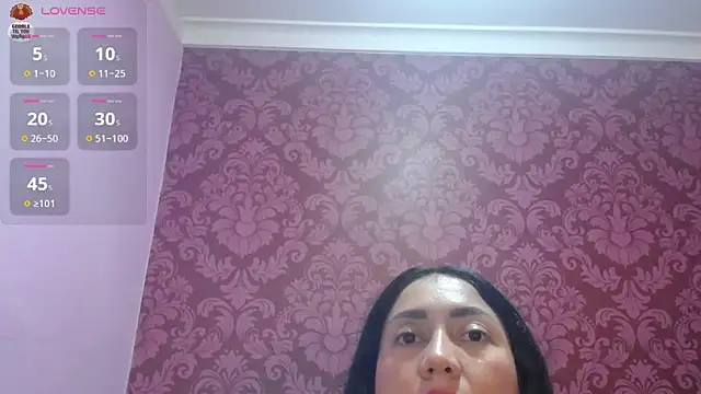juliana diaz online show from May 25, 11:38 am