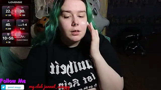 JannetPie online show from October 28, 2:31 pm